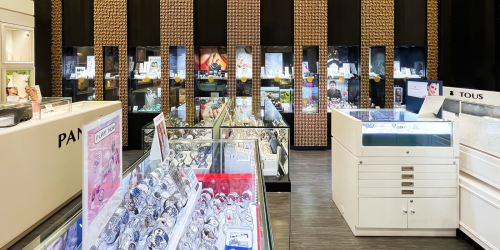 C. C. Serrallo Plaza